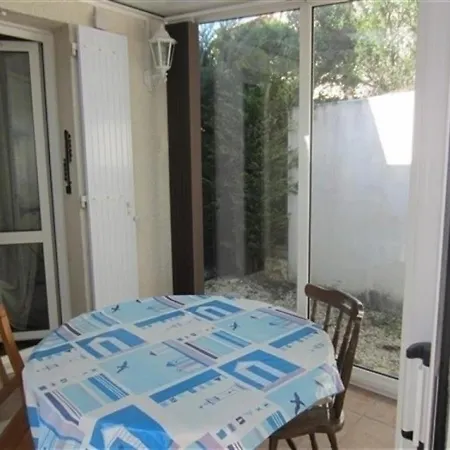 Maison Meschers-sur-gironde, 3 Pieces, 4 Personnes - Fr-1-305-1408 Villa